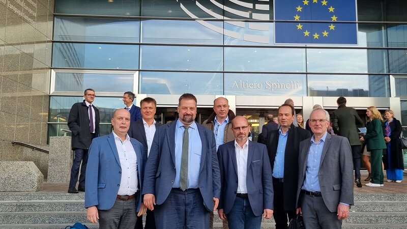 Delegation des Landvolks und der Landwirtschaftskammer führte Gespräche zu SUR in Brüssel